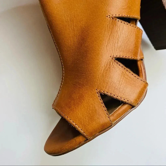 Kelsi Dagger Brooklyn Ball Dance Cut Out Booties - Picture 5 of 10